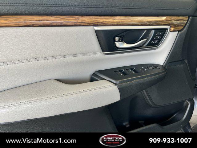 Photo of 2017 Gunmetal Metallic Honda CR-V