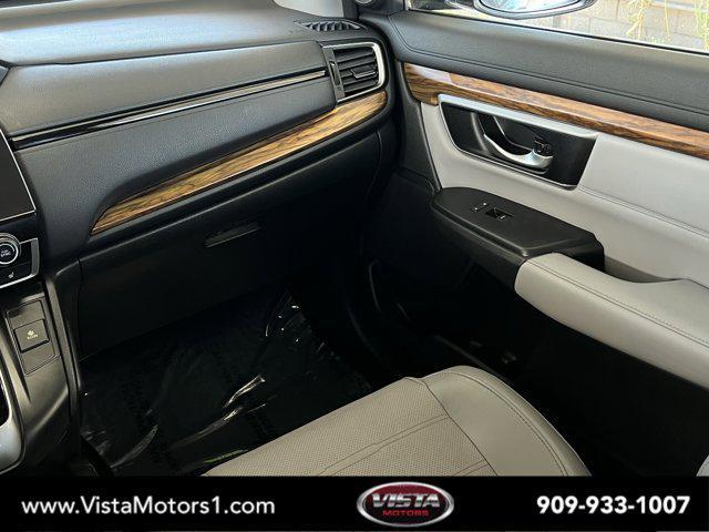 Photo of 2017 Gunmetal Metallic Honda CR-V