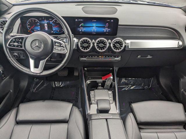 Photo of 2023 Galaxy Blue Metallic Mercedes-Benz GLB 250