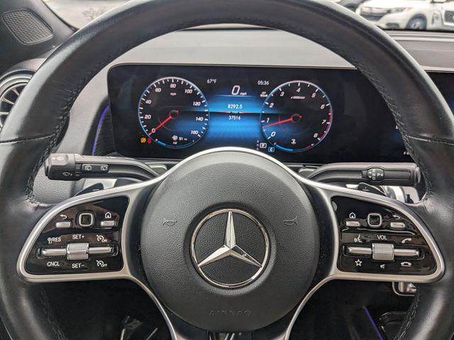 Photo of 2023 Galaxy Blue Metallic Mercedes-Benz GLB 250