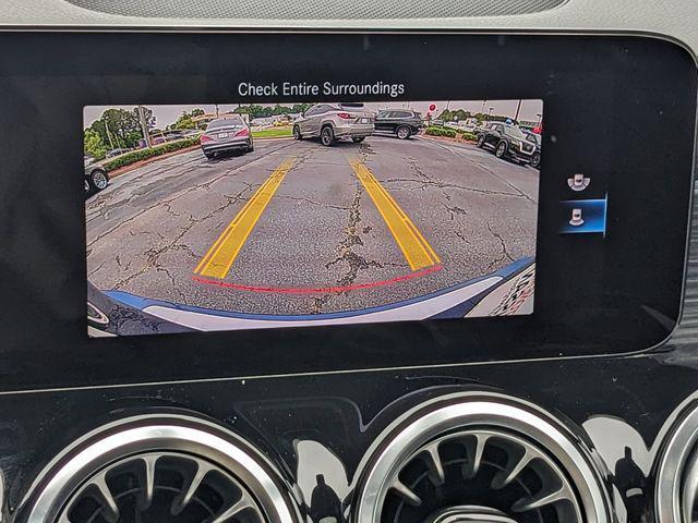 Photo of 2023 Galaxy Blue Metallic Mercedes-Benz GLB 250
