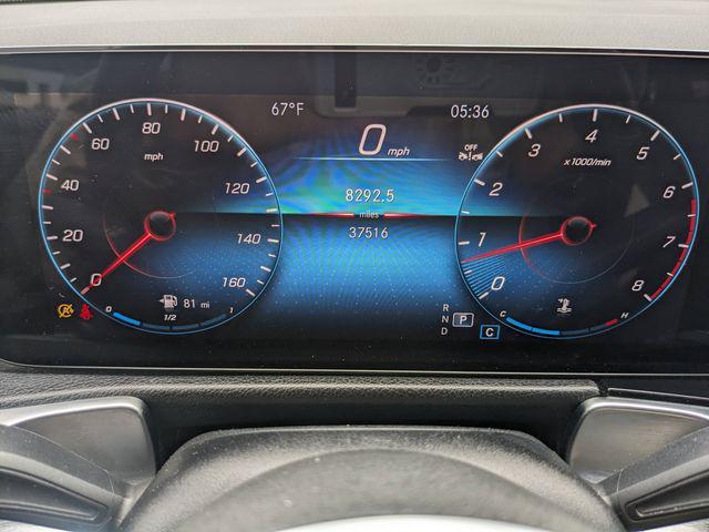 Photo of 2023 Galaxy Blue Metallic Mercedes-Benz GLB 250