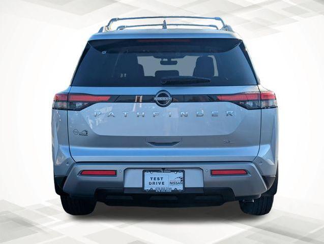 Photo of 2025 Brilliant Silver Metallic Nissan Pathfinder