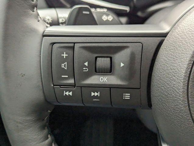 Photo of 2025 Black Nissan Pathfinder