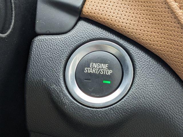 Photo of 2019 Mosaic Black Metallic Chevrolet Equinox