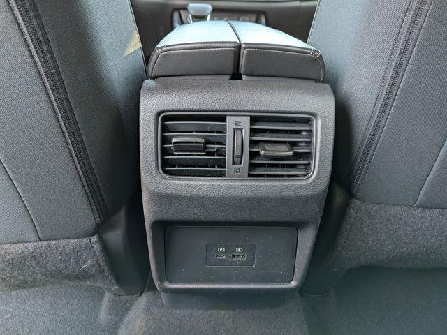 Photo of 2023 Black Nissan Rogue