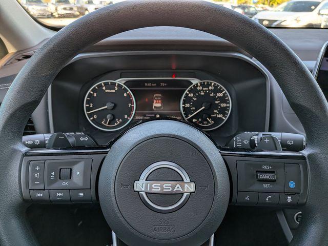 Photo of 2023 Black Nissan Rogue