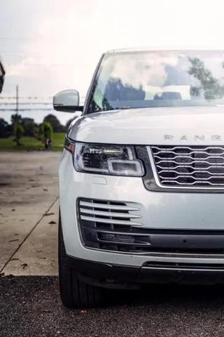 Photo of 2020 White Land Rover Range Rover