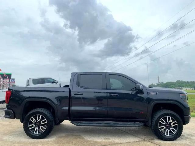 Photo of 2023 Black GMC Sierra 1500