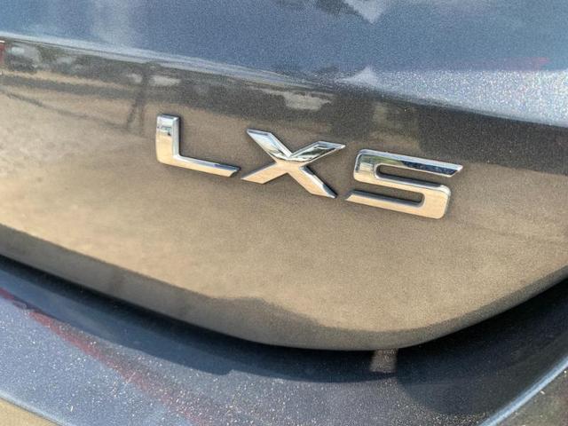Photo of 2021 Gray Kia K5