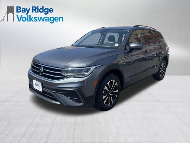 Photo of 2024 Platinum Gray Metallic Volkswagen Tiguan