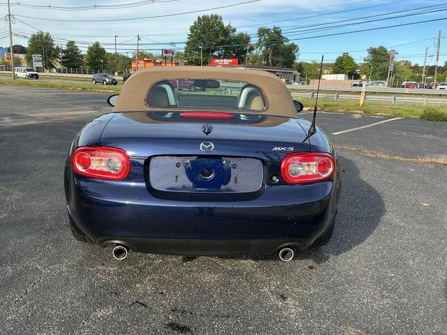 Photo of 2010 Stormy Blue Mica Mazda MX-5 Miata