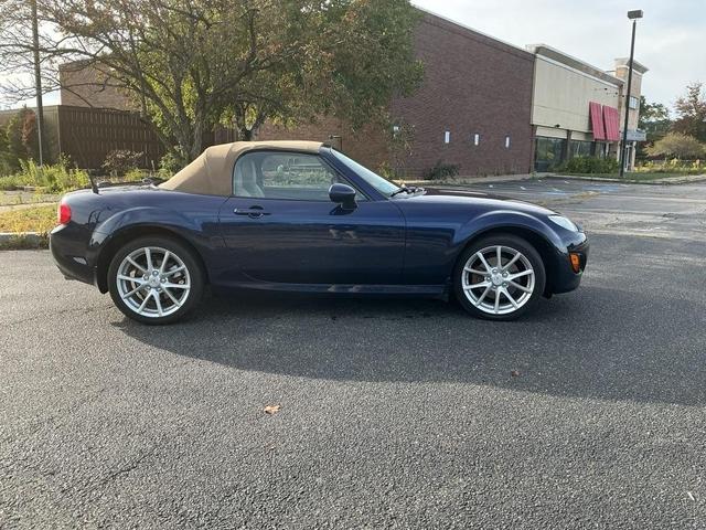 Photo of 2010 Stormy Blue Mica Mazda MX-5 Miata