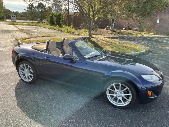 Photo of 2010 Stormy Blue Mica Mazda MX-5 Miata