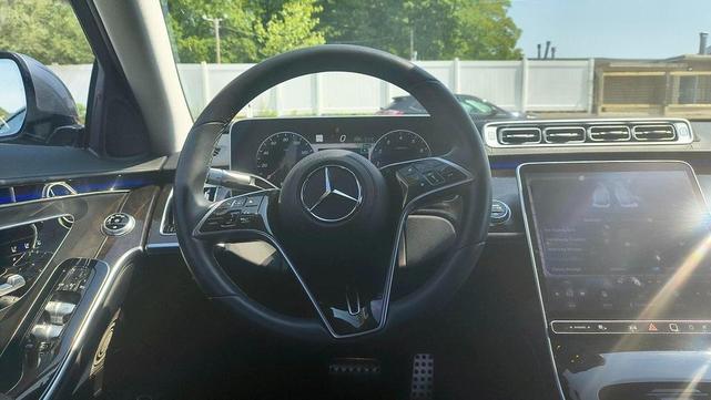 Photo of 2022 Selenite Gray Mercedes-Benz S-Class