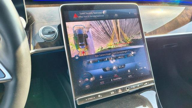 Photo of 2022 Selenite Gray Mercedes-Benz S-Class