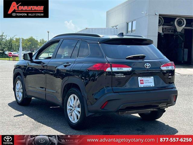 Photo of 2022 Jet Black Toyota Corolla Cross