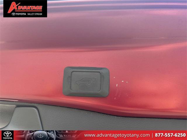 Photo of 2022 Ruby Flare Pearl Toyota RAV4
