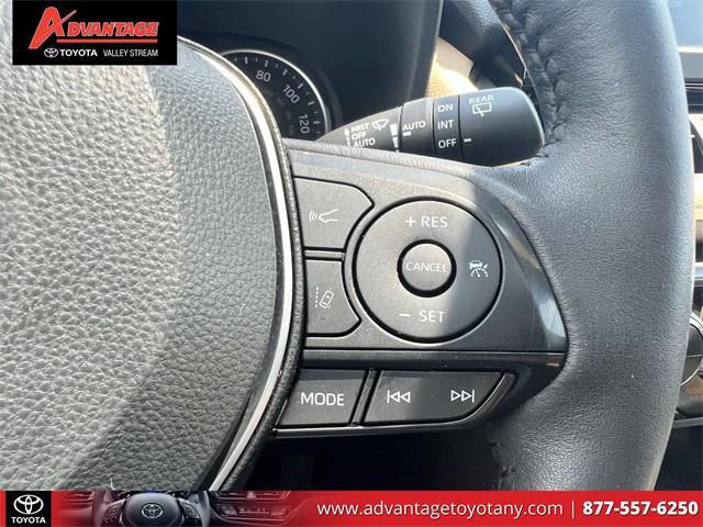 Photo of 2022 Ruby Flare Pearl Toyota RAV4