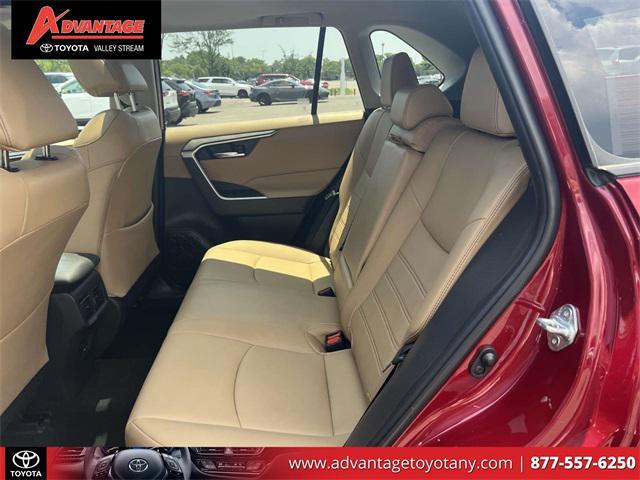Photo of 2022 Ruby Flare Pearl Toyota RAV4