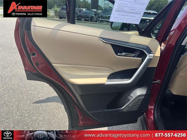 Photo of 2022 Ruby Flare Pearl Toyota RAV4
