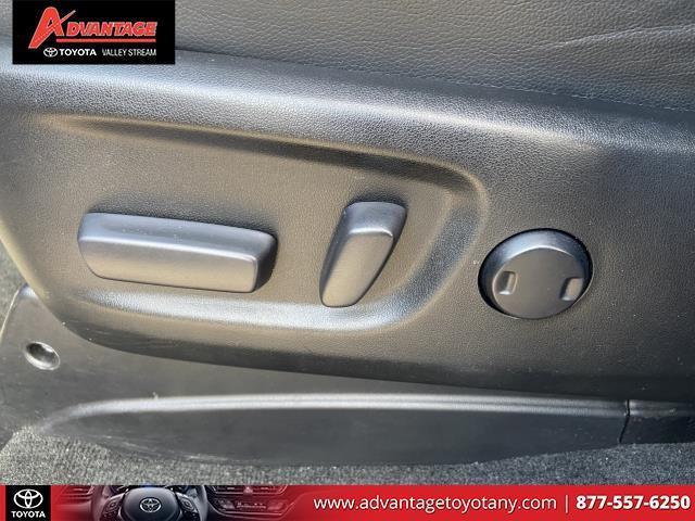 Photo of 2017 Gy Toyota Sienna
