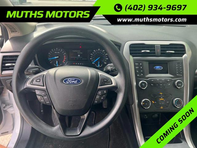 Photo of 2020 Oxford White Ford Fusion