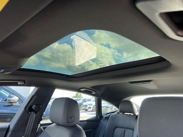 Photo of 2025 Mythos Black Metallic Audi A7