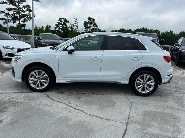 Photo of 2025 Glacier White Metallic Audi Q3