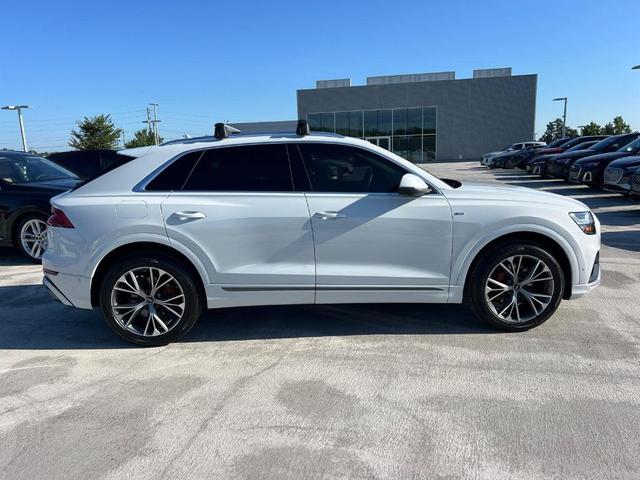 Photo of 2021 Glacier White Metallic Audi Q8