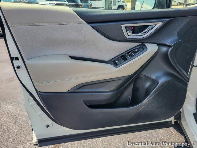 Photo of 2021 Crystal White Pearl Subaru Forester