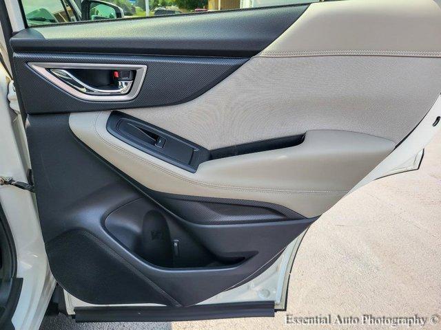 Photo of 2021 Crystal White Pearl Subaru Forester