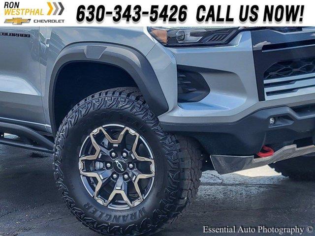 Photo of 2025 Sterling Gray Metallic Chevrolet Colorado