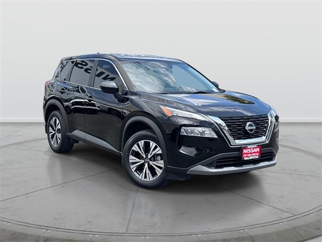 Photo of 2023 Black Nissan Rogue