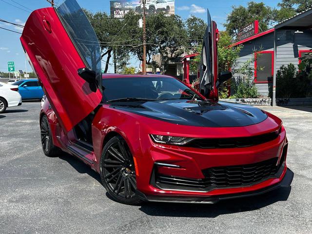 Photo of 2019  Chevrolet Camaro