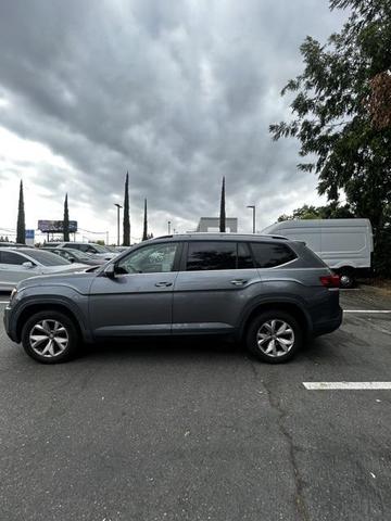 Photo of 2019 Platinum Gray Metallic Volkswagen Atlas