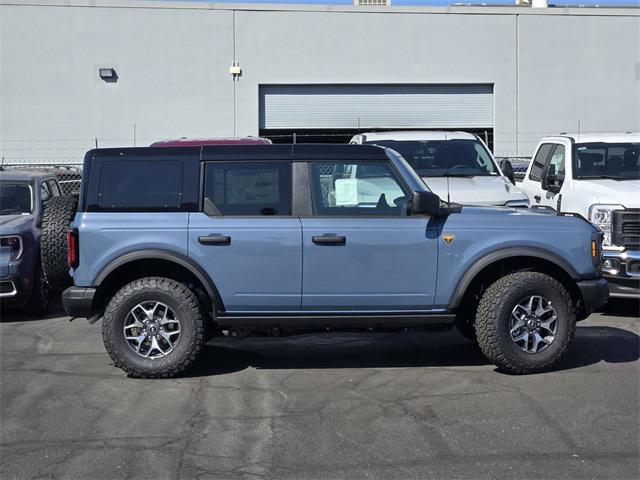 Photo of 2025 Azure Gray Metallic Tri-Coat Ford Bronco