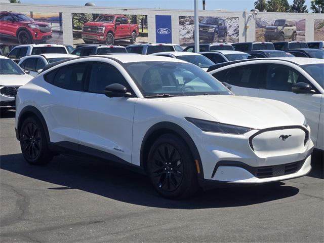 Photo of 2025 Star White Metallic Tri-Coat Ford Mustang Mach-E