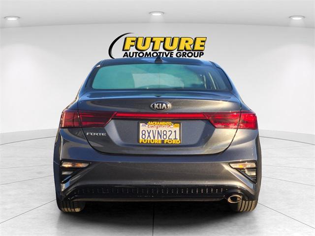 Photo of 2021 Gravity Gray Kia Forte