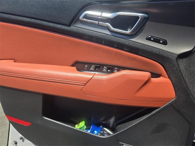 Photo of 2023 Wolf Gray Kia Sportage