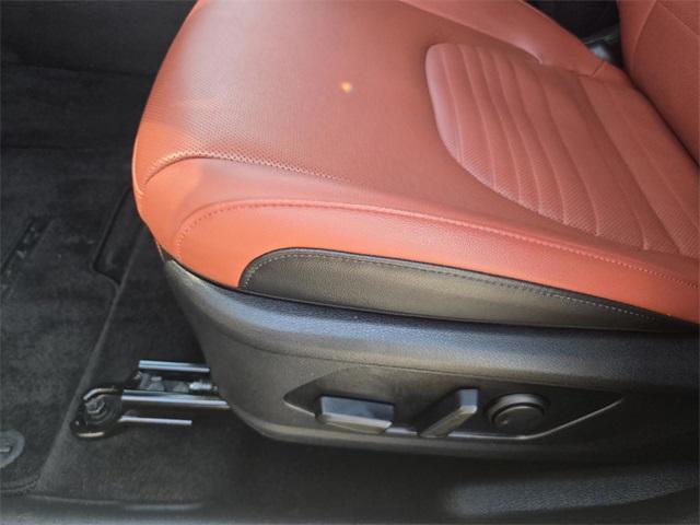 Photo of 2023 Wolf Gray Kia Sportage