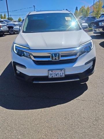 Photo of 2022 Platinum White Pearl Honda Pilot