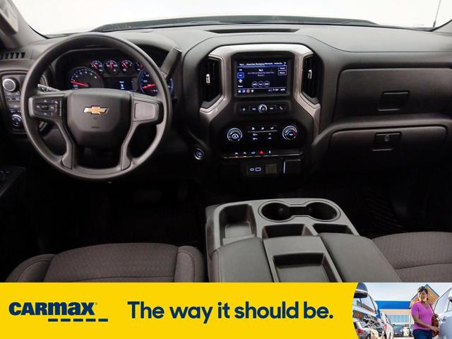 Photo of 2022 Blue Chevrolet Silverado 1500