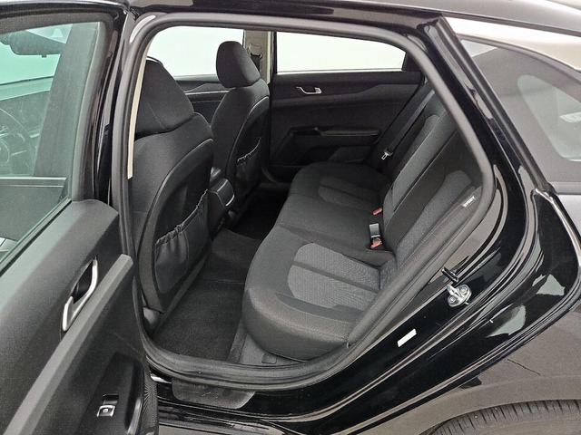 Photo of 2023 Black Kia K5