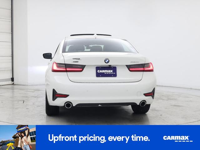 Photo of 2019 White BMW 330