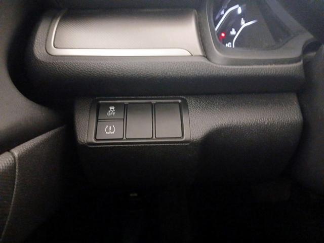 Photo of 2017 Silver Honda Civic