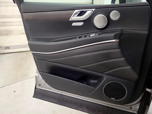 Photo of 2024 Silver Genesis GV80