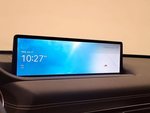 Photo of 2024 Silver Genesis GV80
