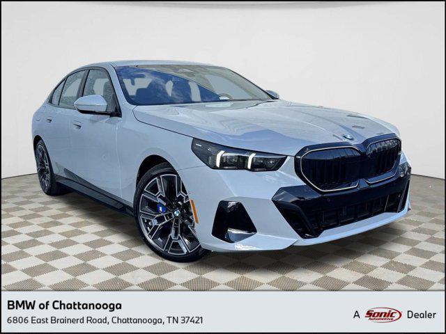 2025 BMW 530