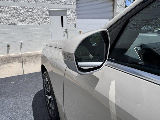 Photo of 2025 Dune Grey Metallic BMW X3